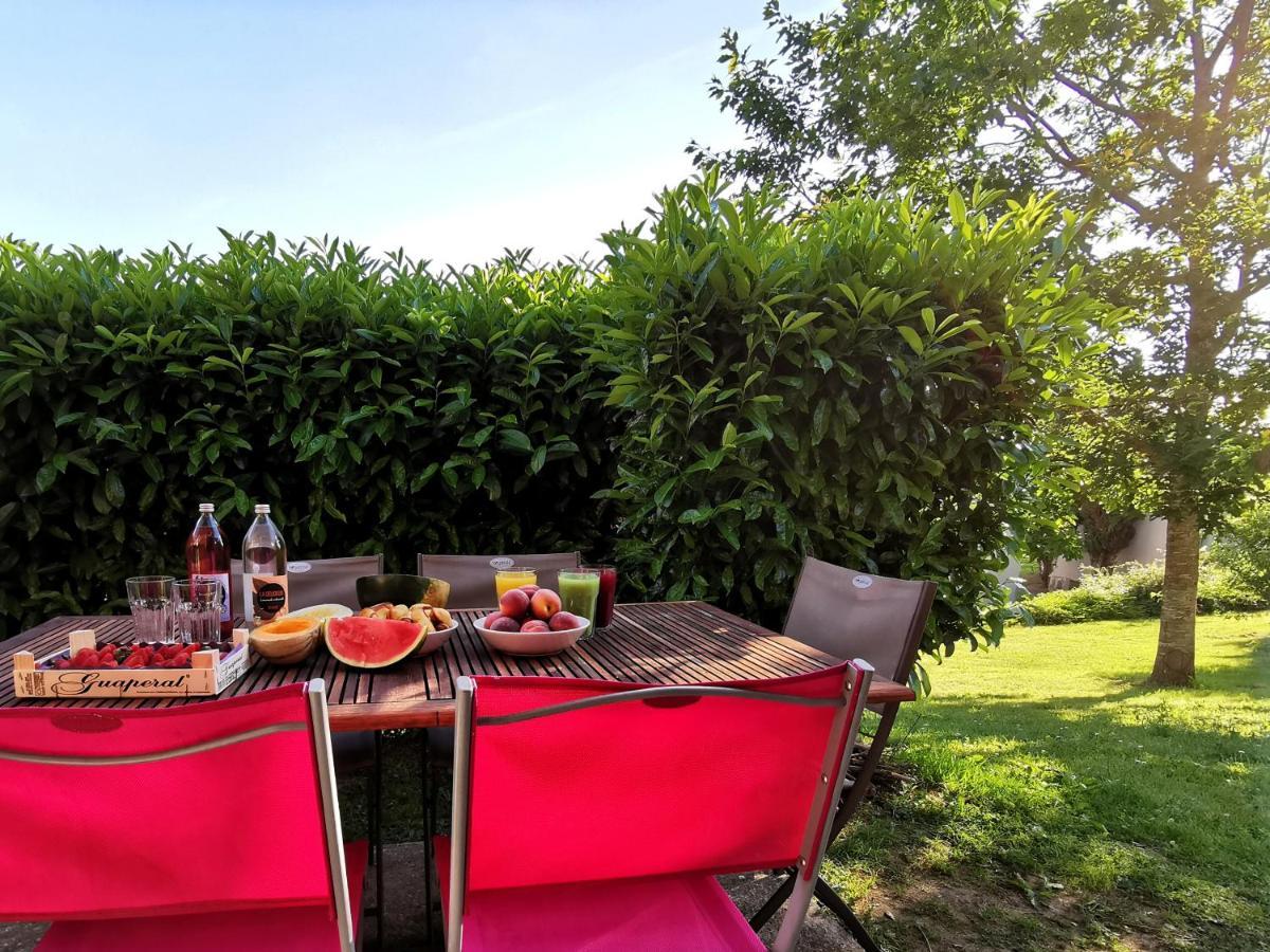 Au 11 T3 Duplex, Village Vacances, Piscines, Parking Saint-Geniez-dʼOlt Buitenkant foto